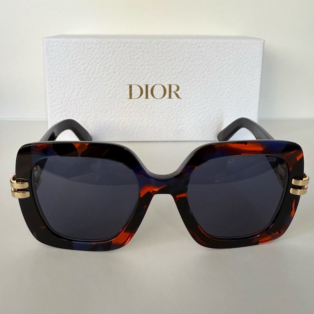 NEW!!! Christian Dior women sunglasses CDior S2I 28B0 Authentic Retail 560$